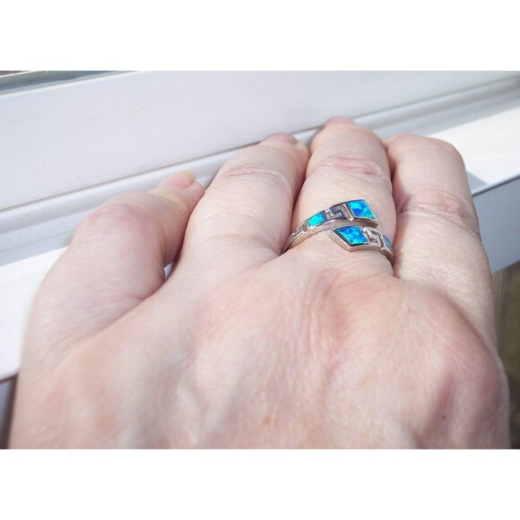 925 STERLING SILVER Lab Created Blue Fire Opal Bypass Ring - Picture 4 of 15